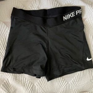 Black Nike pro shorts